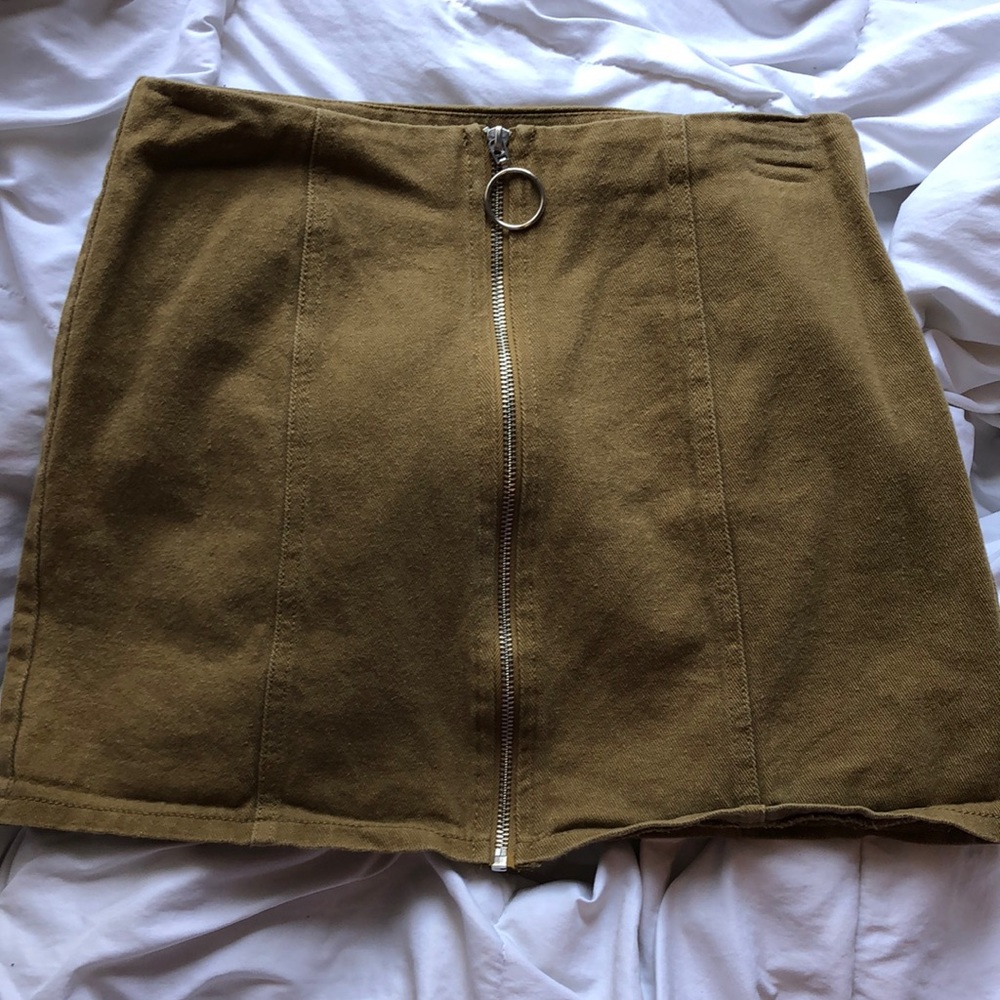 brown zip up skirt